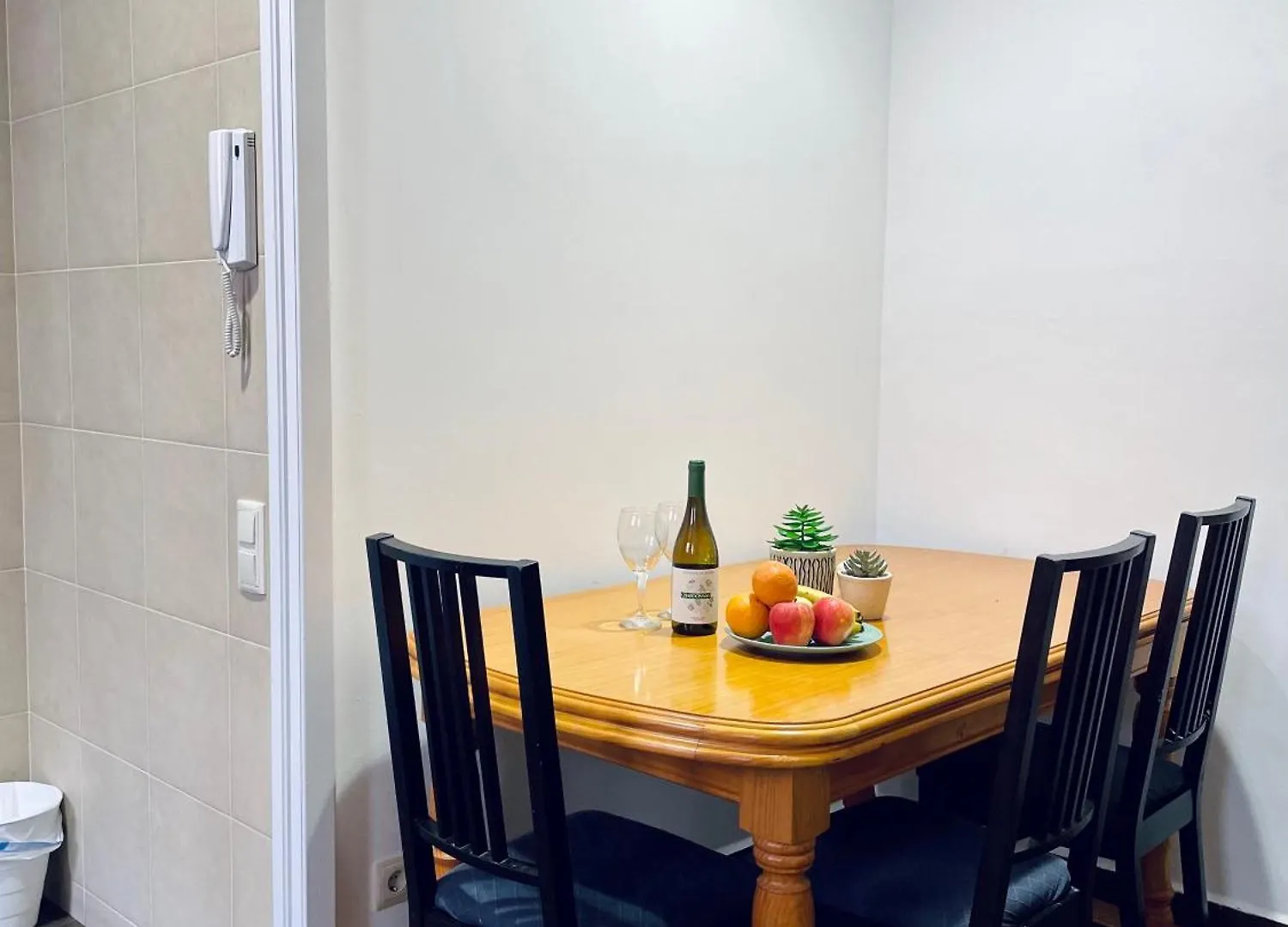 Banys Nous 5 Bed & Breakfast Barcelona